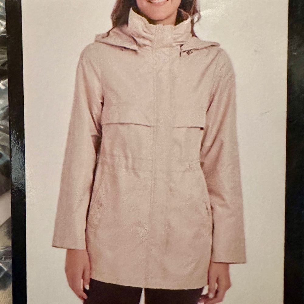 NWT Jones of New York Rain Coat Removable Hood water repellent Women XL Cream